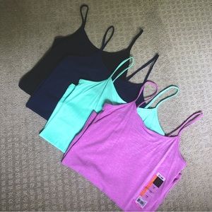 Bundle of 4 Tank Tops | No Boundaries